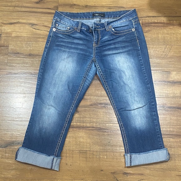 YMI Women's Dark Blue Ankle Jeans - Picture 1 of 3